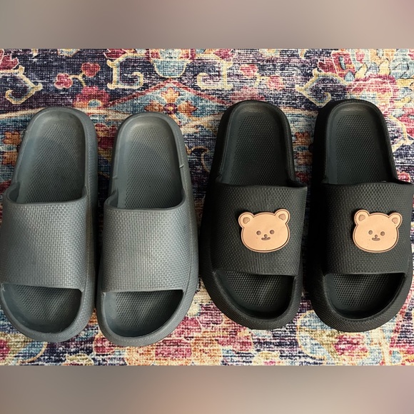 Unknown Shoes - 2 Pairs of Gray Sandals + Black Slide Sandals with Bear Design Womens Size 8.5